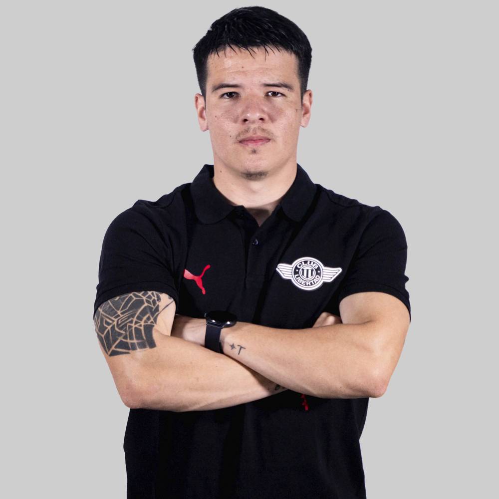CARLOS PAREDES